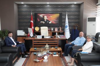 Gönen Ticaret Odası Başkanı Ahmet Selvi'den Üniversitemize Nezaket Ziyareti