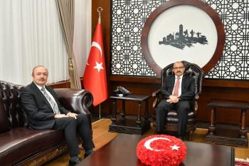 Rektörümüz Balıkesir Valisi İsmail Ustaoğlu’na Hayırlı Olsun Ziyaretinde Bulundu