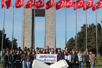Gönen Meslek Yüksekokulu Turizm ve Otel İşletmeciliği Bölümü Çanakkale Gezisi Düzenledi