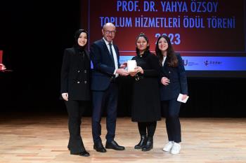Öğrencilerimizin TÜBİTAK Projesi Anadolu Üniversitesi Rektörlük Teşvik Ödülüne Layık Görüldü