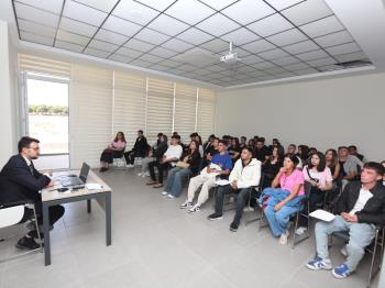 Üniversitemizde “Ceza İnfaz Kurumlarında İnsan Hakları” Konulu Konferans Düzenlendi