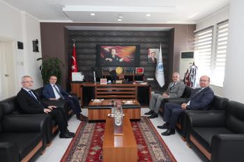 Bandırma Cumhuriyet Başsavcısından Rektörümüze Veda Ziyareti