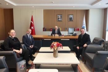 Bandırma Bahçeşehir Koleji Yöneticilerinden Rektörümüze Nezaket Ziyareti