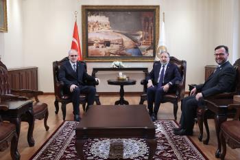 Rektörümüzden Diyanet İşleri Başkanına Nezaket Ziyareti