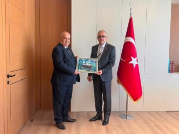 Bandırma Bölge Liman Başkanından Rektörümüze Nezaket Ziyareti