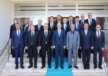 Rektörümüz Prof. Dr. İsmail Boz, YÖK Başkanı Prof. Dr. Erol Özvar’ın İzmir Programına Eşlik Etti
